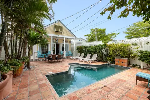 716 Duval St, Key West, FL 33040 photo 3
