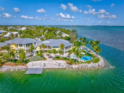 785 Sawyer Dr, Cudjoe Key, FL 33042