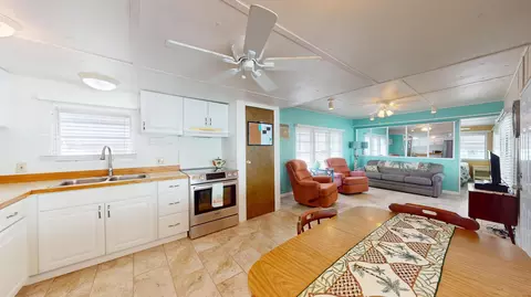 133 Freedom Ln, Big Pine Key, FL 33043 photo 5
