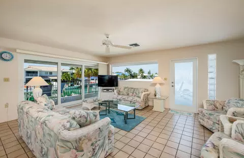 531 10th St #KEY colony, Key Colony Beach, FL 33051 photo 6
