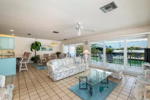 531 10th St #KEY colony, Key Colony Beach, FL 33051 photo 5