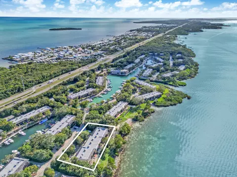 96000 Overseas Hwy #O2, Key Largo, FL 33037