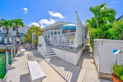 701 Spanish Main Dr #415, Cudjoe Key, FL 33042