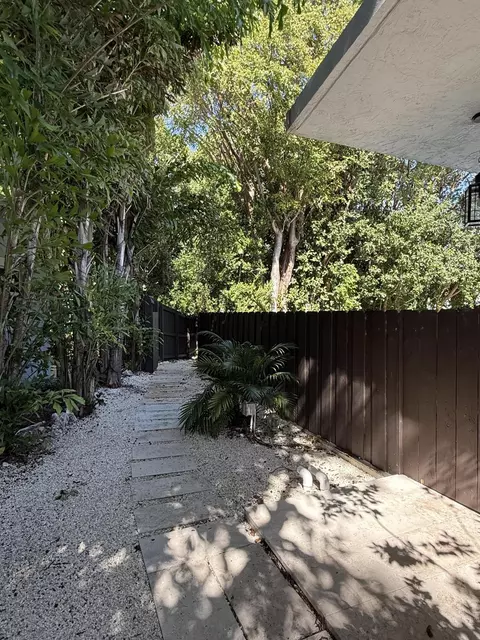 Exterior - 55 Harbor Dr, Islamorada, FL 33036 photo 11 of 11