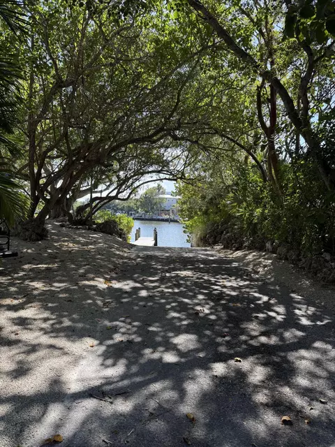 Exterior - 55 Harbor Dr, Islamorada, FL 33036 photo 8 of 11