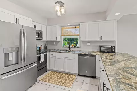 57528 Bailey St, Marathon, FL 33050 photo 9
