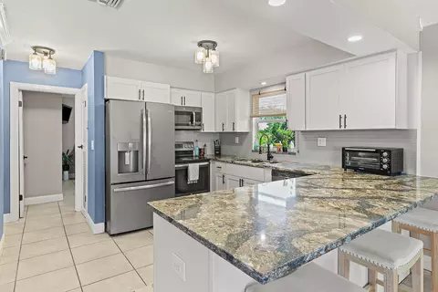 57528 Bailey St, Marathon, FL 33050 photo 6