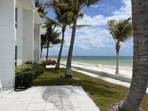 581 E Ocean Dr #19, Key Colony Beach, FL 33051 photo 11