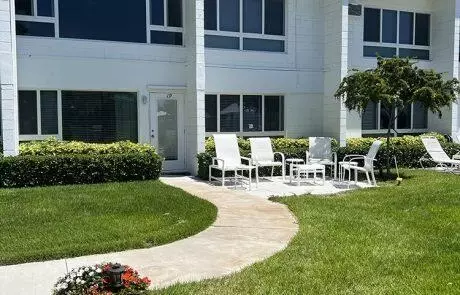581 E Ocean Dr #19, Key Colony Beach, FL 33051 photo 4