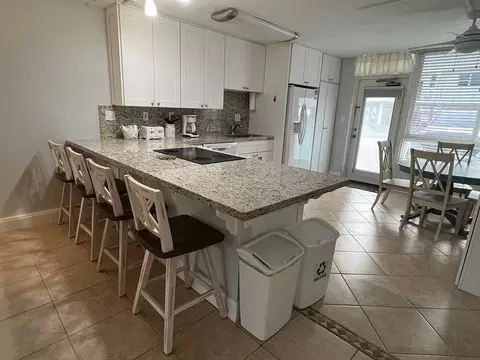 581 E Ocean Dr #19, Key Colony Beach, FL 33051 photo 6