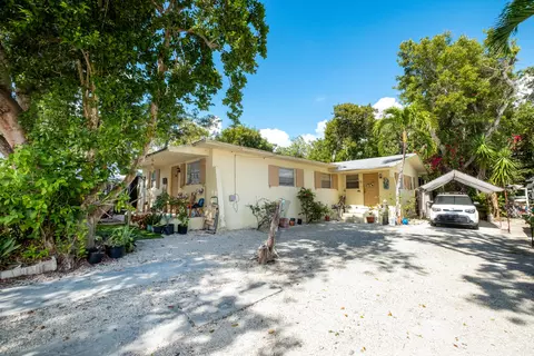 108 Caribbean Ave, Key Largo, FL 33037
