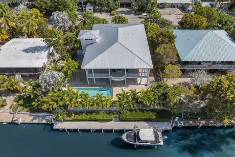 865 Ellen Dr, Key Largo, FL 33037 photo 3