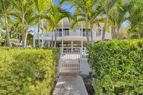 865 Ellen Dr, Key Largo, FL 33037 photo 9