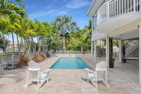 865 Ellen Dr, Key Largo, FL 33037 photo 13