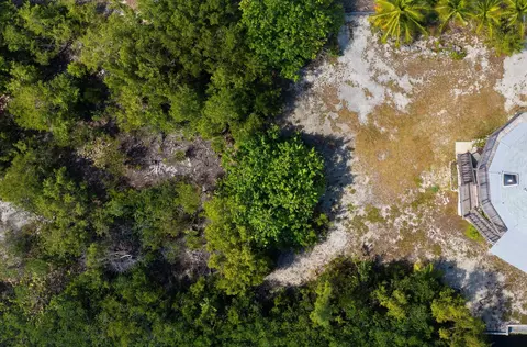 E Cahill East Court, Big Pine Key, FL 33043