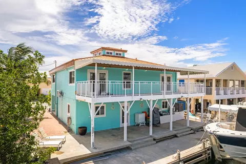 104 Buttonwood Ln, Long Key, FL 33001