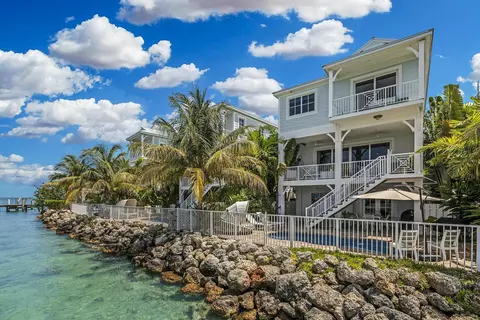 11890 1st Ave Gulf #7, Marathon, FL 33050