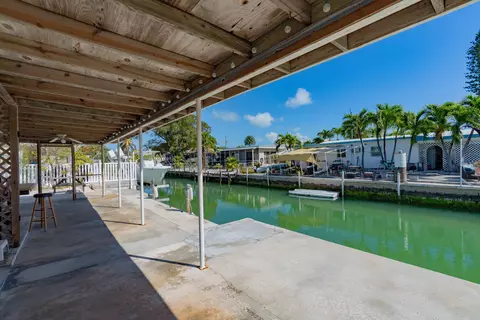 798 96th St, Marathon, FL 33050 photo 5