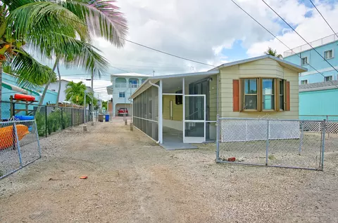 30 Avenue F, Key Largo, FL 33037