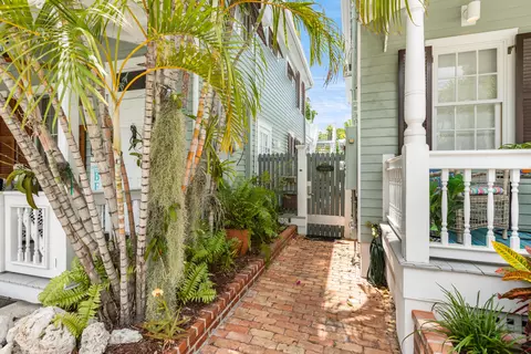 1126 Olivia St #412, Key West, FL 33040