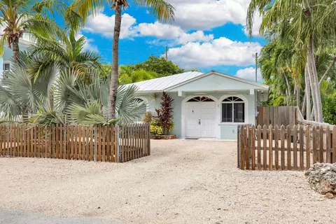 6 SE Marlin Ave, Key Largo, FL 33037