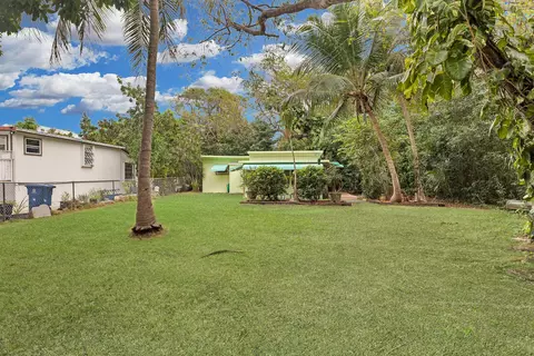 2 Cindy Pl, Key Largo, FL 33037 photo 3