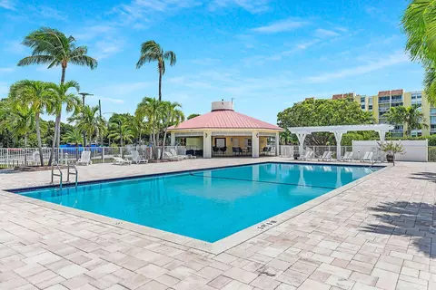88540 Overseas Boat Slip Apt 3 Hwy #605, Plantation Key, FL 33070