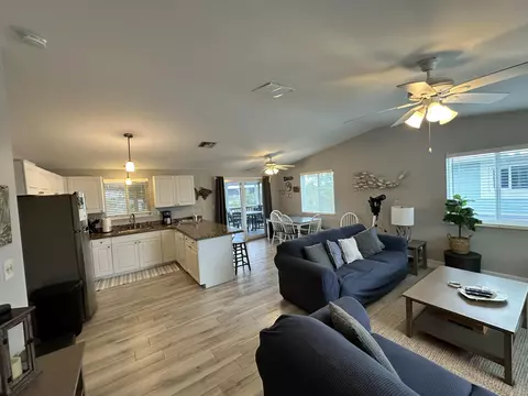 3715 Pine St, Big Pine Key, FL 33043 photo 13