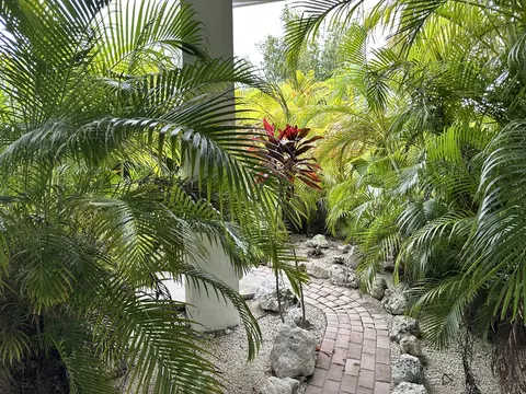 3715 Pine St, Big Pine Key, FL 33043 photo 9