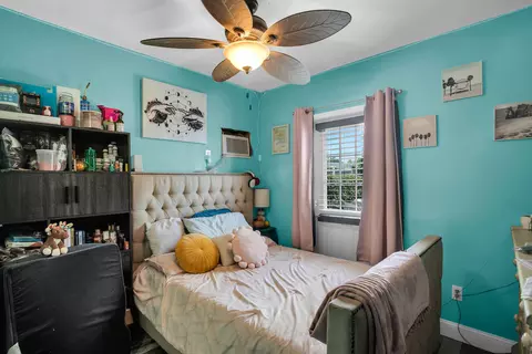 Bedroom - 544 110th Street Ocean St, Marathon, FL 33050 photo 3 of 6