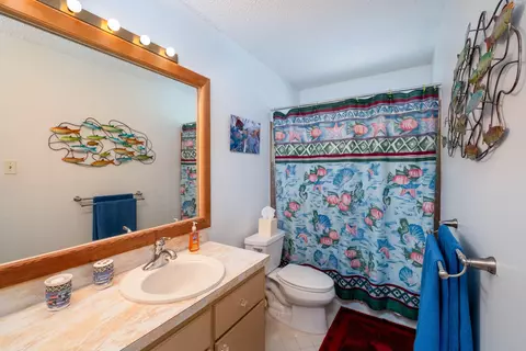 Bath - 57121 Morton St, Marathon, FL 33050 photo 4 of 6