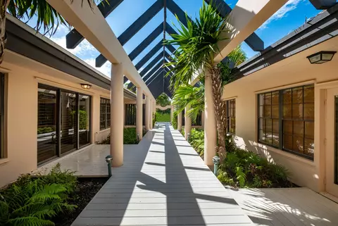 Entry Way - 57121 Morton St, Marathon, FL 33050 photo 4 of 4