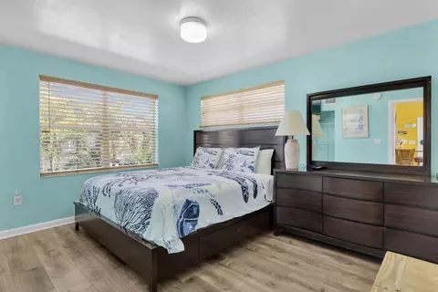 Bedroom - 3 E Kyle Way, Marathon, FL 33050 photo 7 of 9