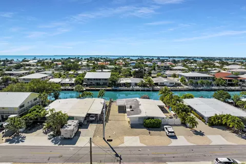 View/Area - 421 10th St #KEY colony, Key Colony Beach, FL 33051 photo 3 of 6