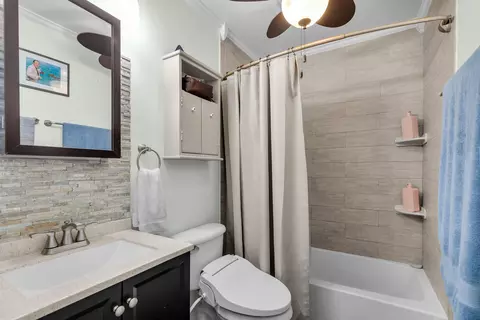 Bath - 3209 Eagle Ave, Key West, FL 33040 photo 1 of 1