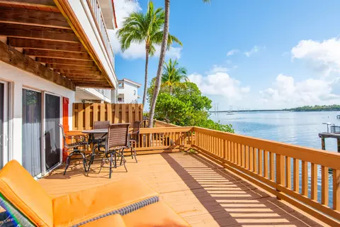 32 Hilton Haven Rd #9, Key West, FL 33040