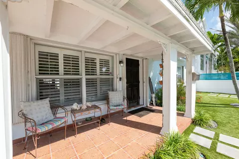 Exterior - 1423 Johnson St, Key West, FL 33040 photo 3 of 13