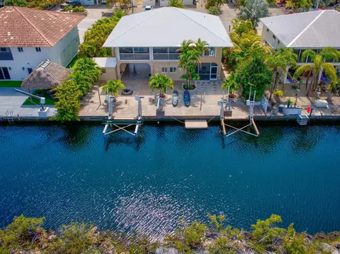 29655 Forrestal Ave, Big Pine Key, FL 33043