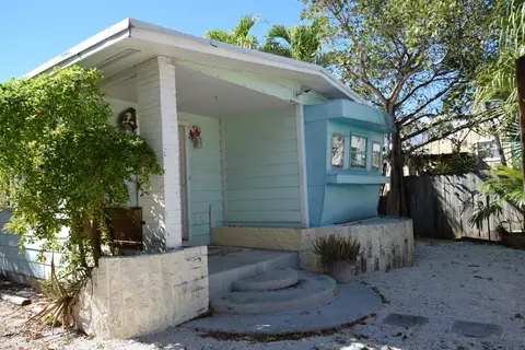 6 Verde Dr, Key West, FL 33040