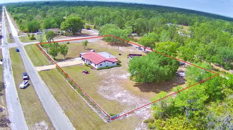 View/Area - 3450 Palm Ave, Hialeah, FL 33012 photo 7 of 11