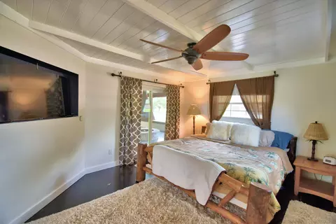 Bedroom - 3450 Palm Ave, Hialeah, FL 33012 photo 2 of 7