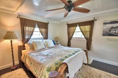 Bedroom - 3450 Palm Ave, Hialeah, FL 33012 photo 7 of 7