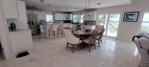 101 Windy Point Cir, Marathon, FL 33050 photo 23