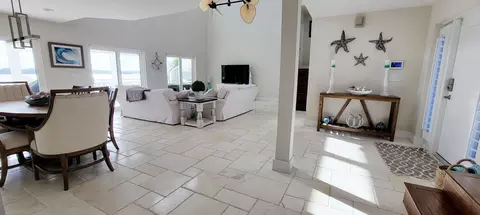 101 Windy Point Cir, Marathon, FL 33050 photo 27