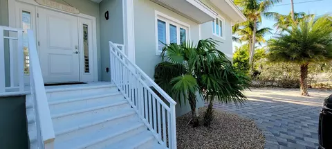101 Windy Point Cir, Marathon, FL 33050 photo 18