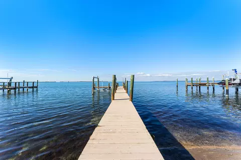 81 Mutiny Pl, Key Largo, FL 33037