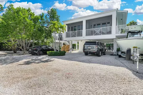 45 Tarpon Ave, Key Largo, FL 33037