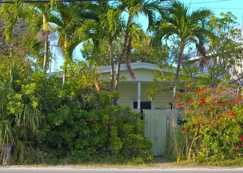 5435 5th Ave, Key West, FL 33040
