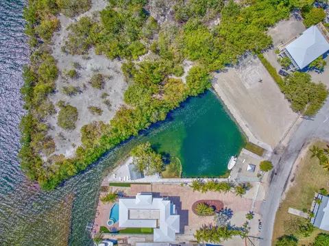 407 Collins St, Key Largo, FL 33037 photo 41