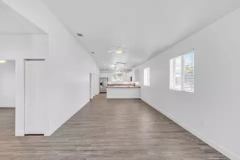 407 Collins St, Key Largo, FL 33037 photo 3
